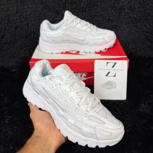 NIKE P6000