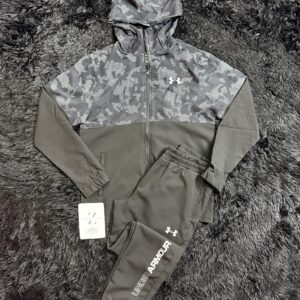 CHANDAL UNDER ARMOUR