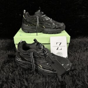 OFF WHITE BR RIGHT BACK BLACK